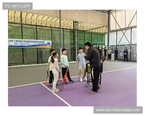网球学院推进青少年多面向技术培养计划，青少年网球培训计划