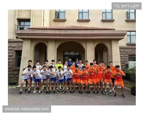 球员退役后被任命为俱乐部青训大使继续育人职责